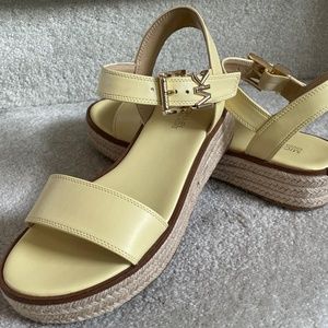 Michael Kors Richie Espadrille Wedge Sandals Size 6